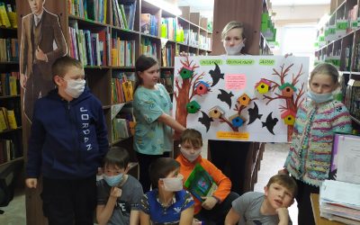 «К нам летит семья скворцов»